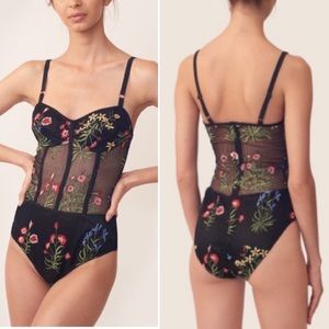 Allen Schwartz Black Mesh Floral Embroidered Bodysuit Women’s size 6